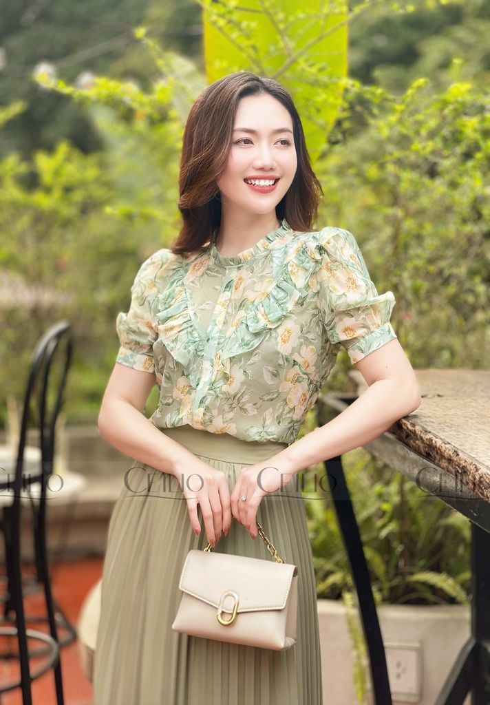 SM273 Somi CT hoa cổ bèo yếm V