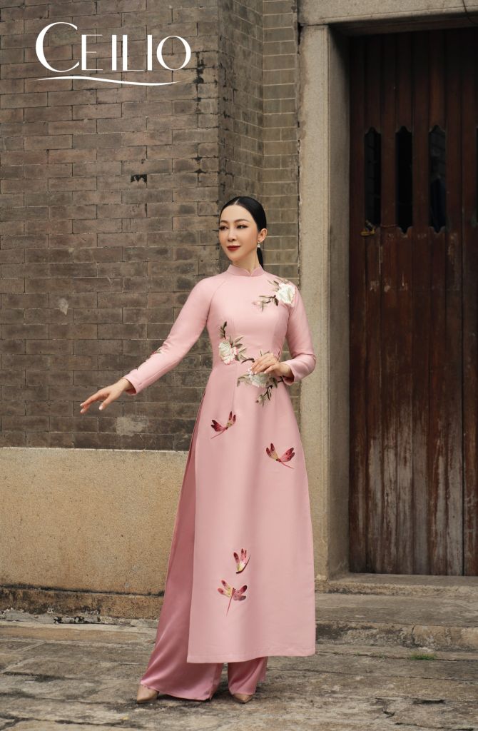 AD228 Áo Dài Tafta Tố Uyên