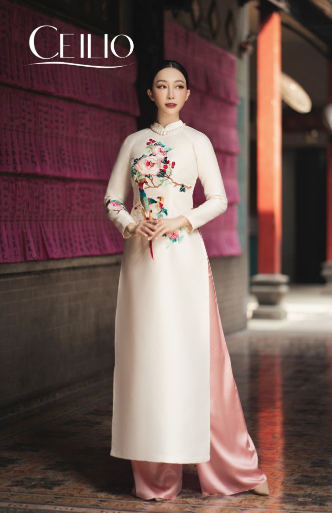 AD218 Áo Dài Tafta Xuân Tước