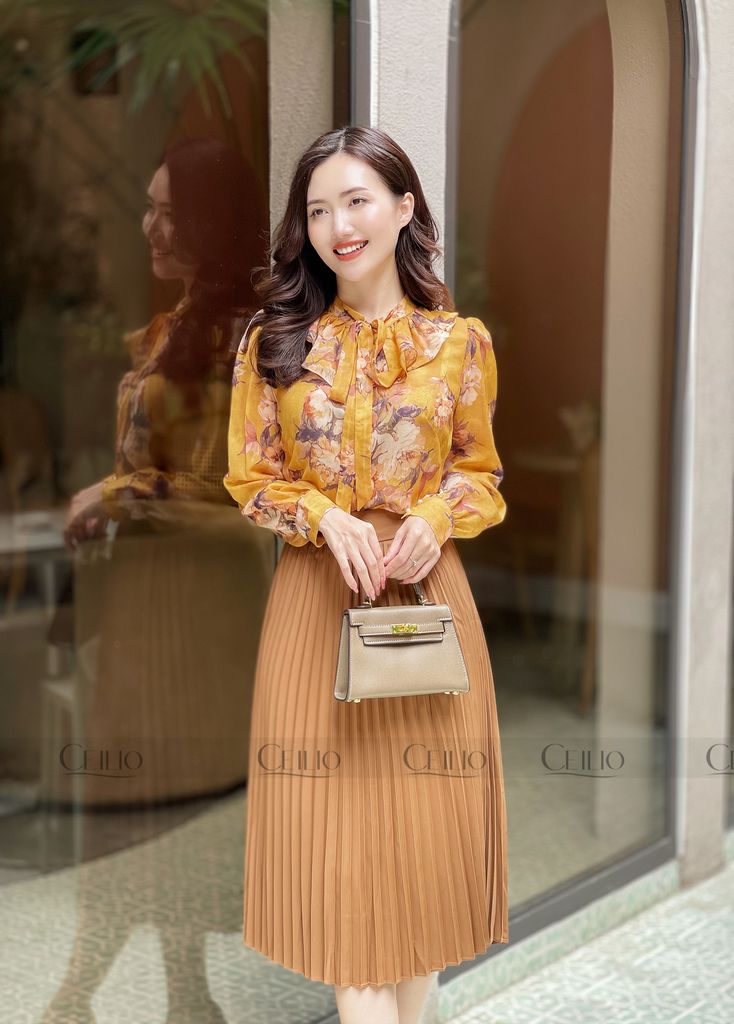 SM275 Somi hoa cổ choàng phối nơ