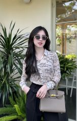 Sơ mi họa tiết chữ SM323