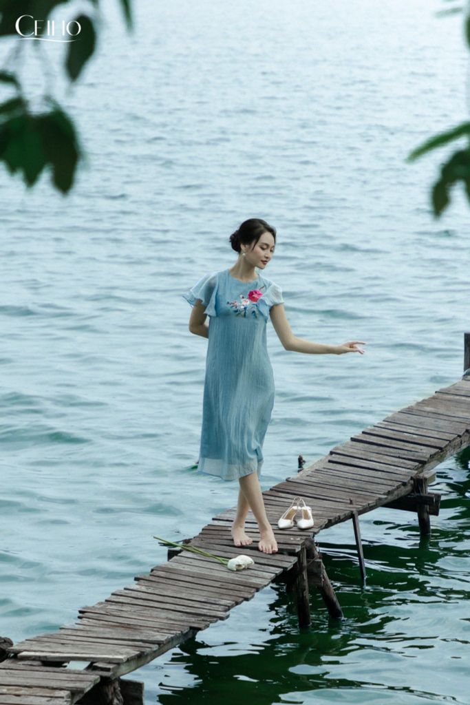 V86 Đầm Tơ Hoài Giang