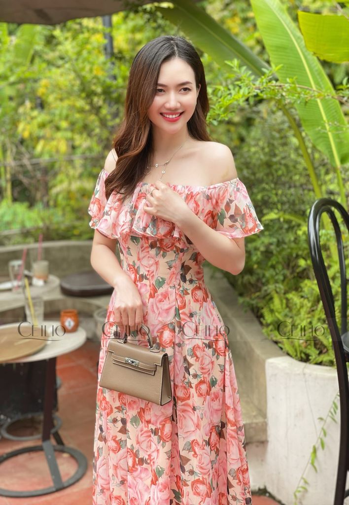 DH V18 Maxi trễ vai hoa hồng