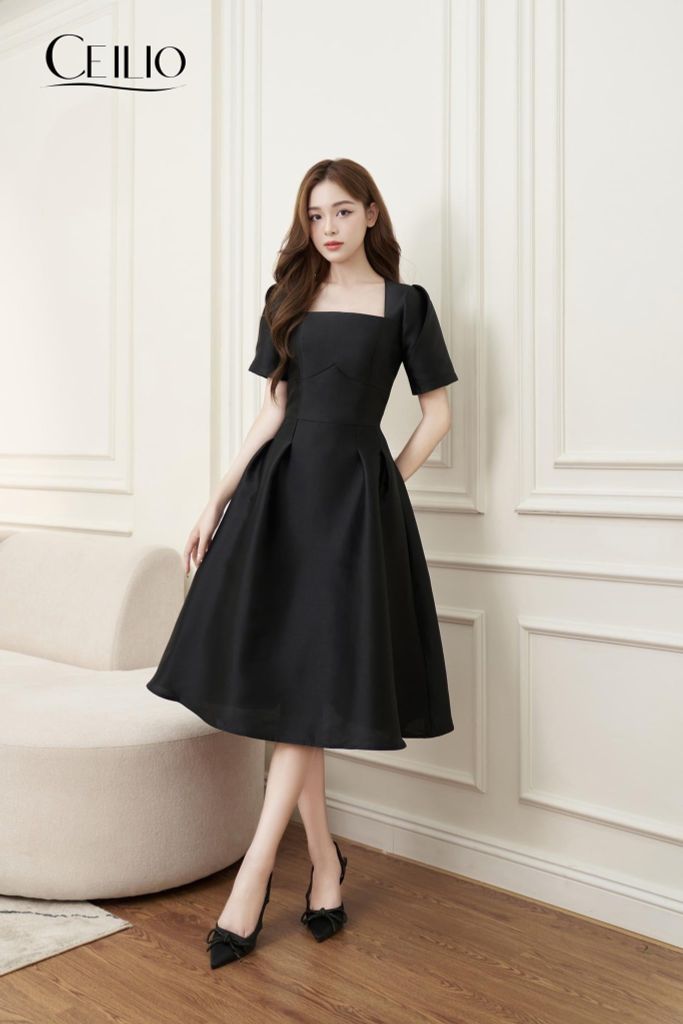 V60 Váy xòe cổ vuông