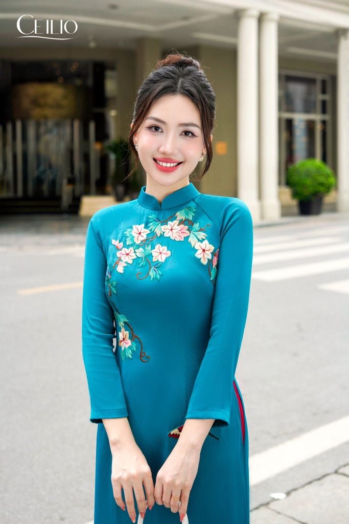 AD128 Áo Dài Thụy Miên