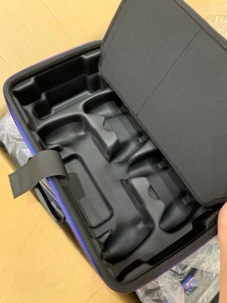 Túi chống sốc bảo vệ máy PS5 PRO/PS5/PS PORTAL, chất liệu chống nước, có quai đeo tiện lợi