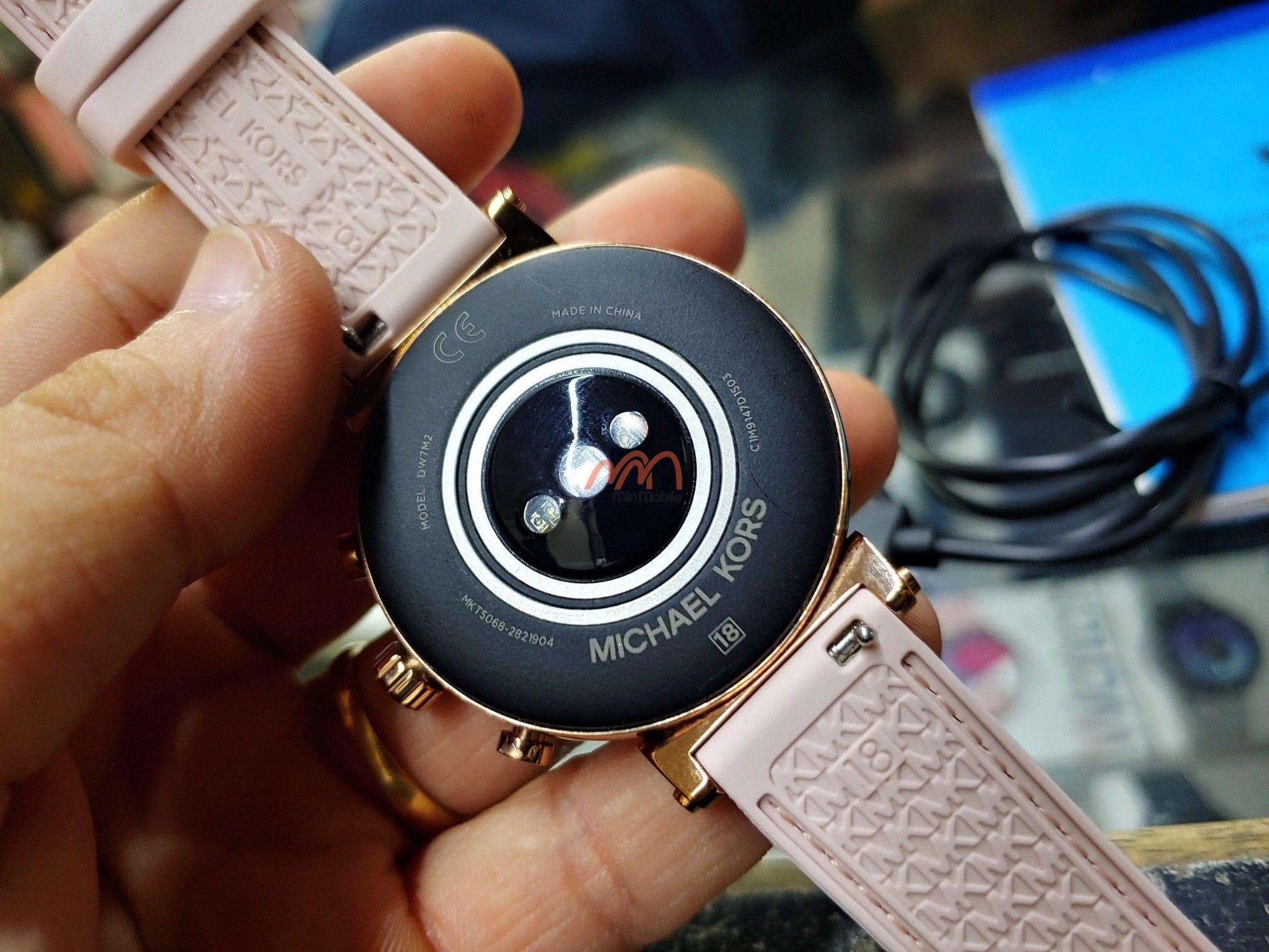 dw2d michael kors