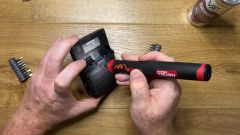 Thay Pin Máy Chơi Game Cầm Tay RG35XX Plus