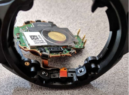Thay pin Garmin Fenix 5 Plus – Min Mobile