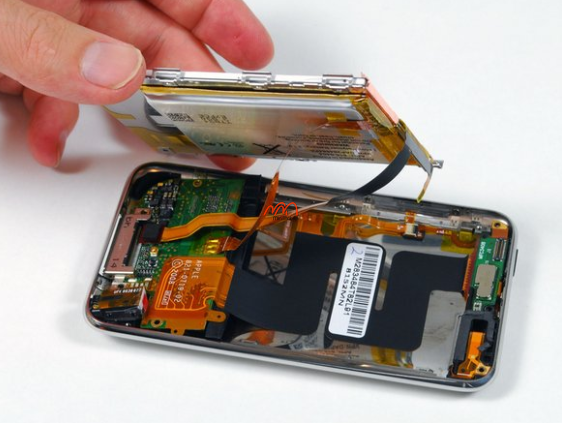 Thay Pin iPod Touch Gen 2 – Min Mobile