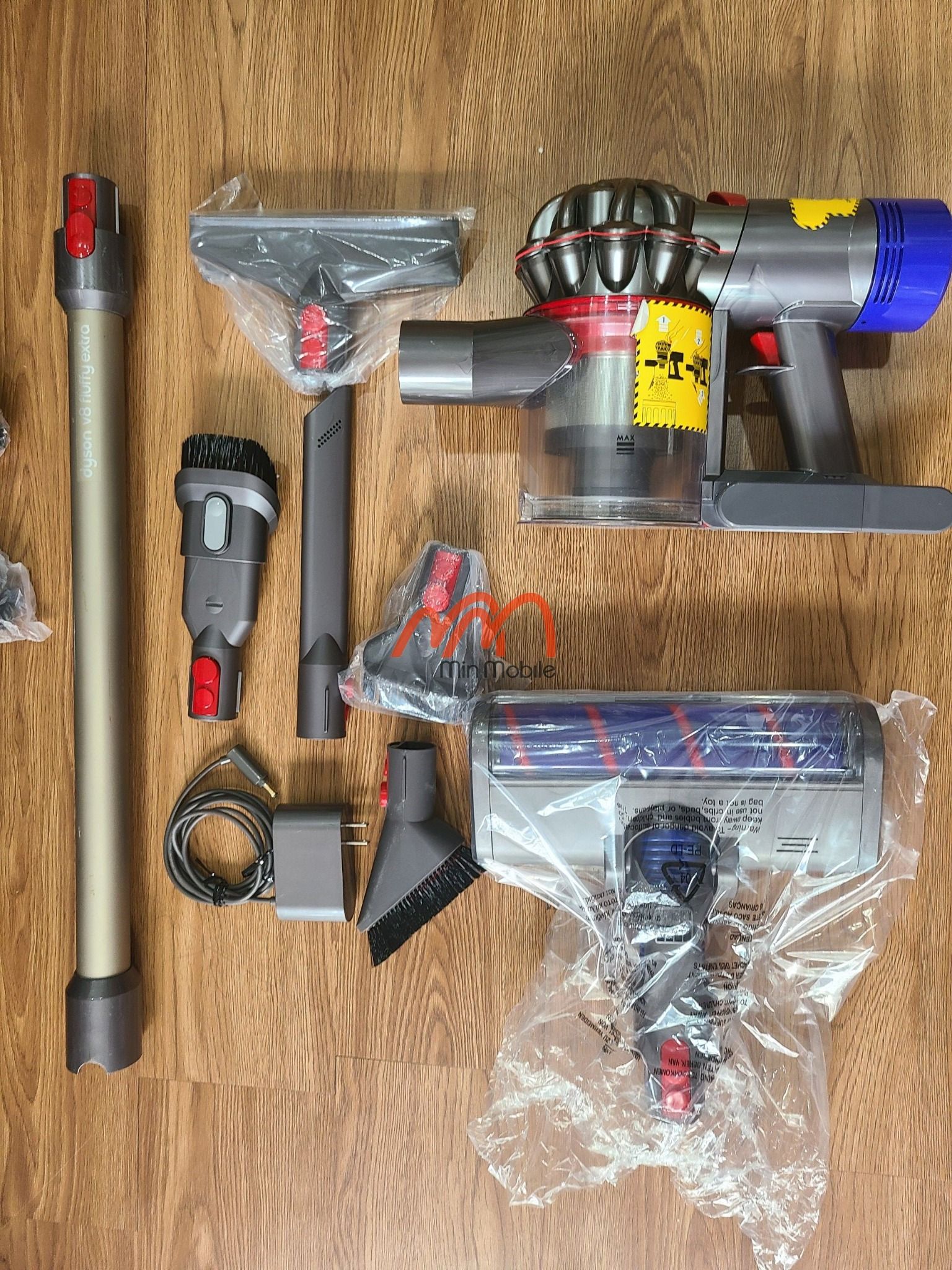 ☆値下げ☆ Dyson V8 Máy hút bụi không dây Dyson V8 (SV10) – Min Mobile