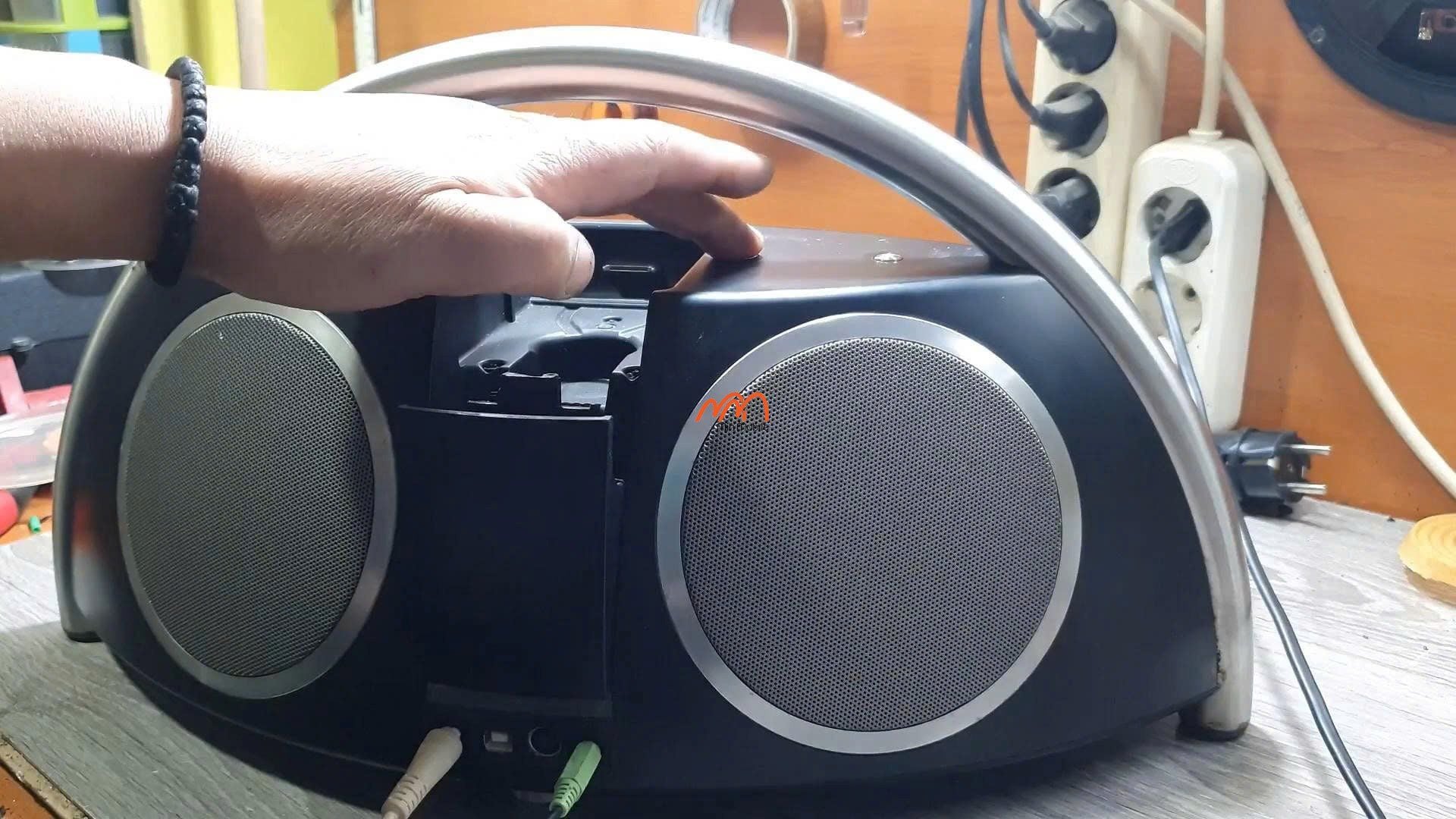 Thay pin loa Harman Kardon Go Play