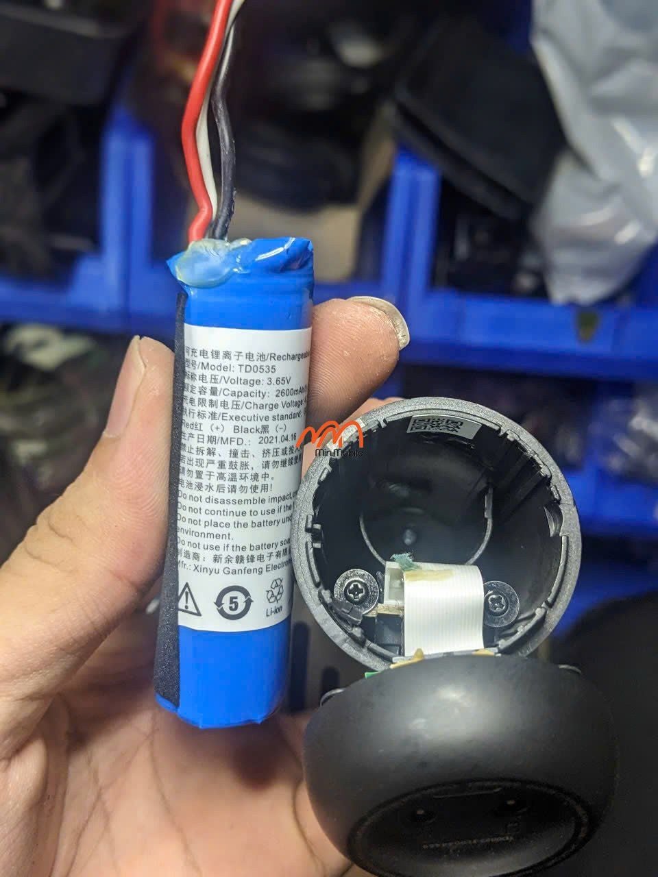 Thay Pin Micro JBL KMC 600 / 650