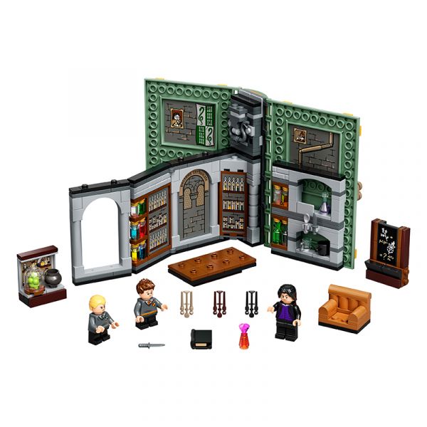 LEGO HARRY POTTER 76383 Lớp Học Môn Độc Dược (271 chi tiết)