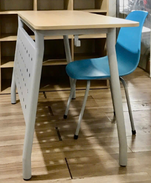 Ghê cho bàn giáo viên - VNH340420X