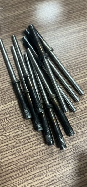 Ty cho máy tán đinh Vinahardware