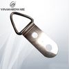 Gia công móc treo tranh tam giác Vinahardware dài 28mm P28NGC