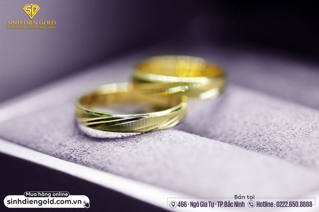 NHẪN CƯỚI 23