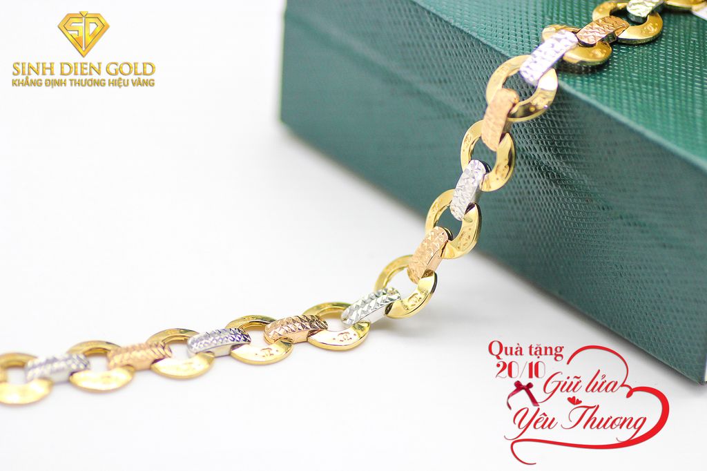 LẮC  TAY NỮ 18