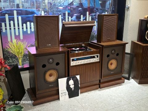  TỦ ĐÀI ĐĨA THAN: PIONEER F2000 - HƯƠNG XƯA TRONG HÌNH HÀI CỔ KÍNH 