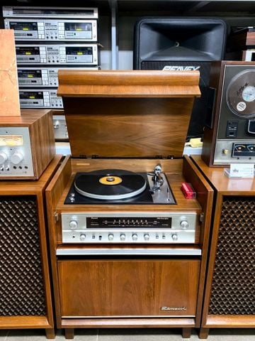  TỦ ĐĨA THAN: SANSUI APS 1400M ĐẸP NHƯ TRANH 