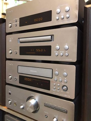  DÀN TRUNG: DENON F10 