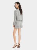  Áo khoác vải tweed cổ tròn cài nút bọc 