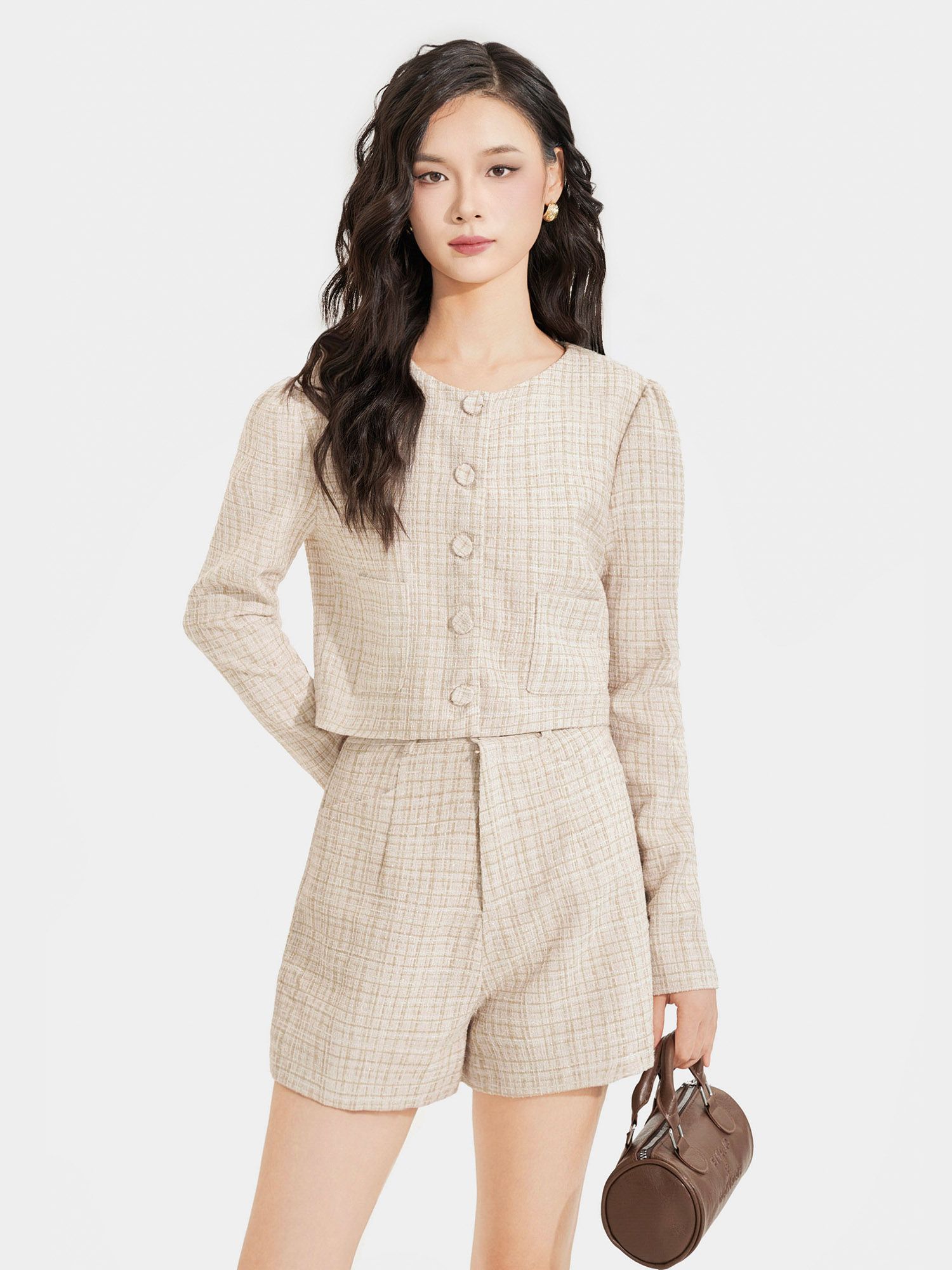  Áo khoác vải tweed cổ tròn cài nút bọc 