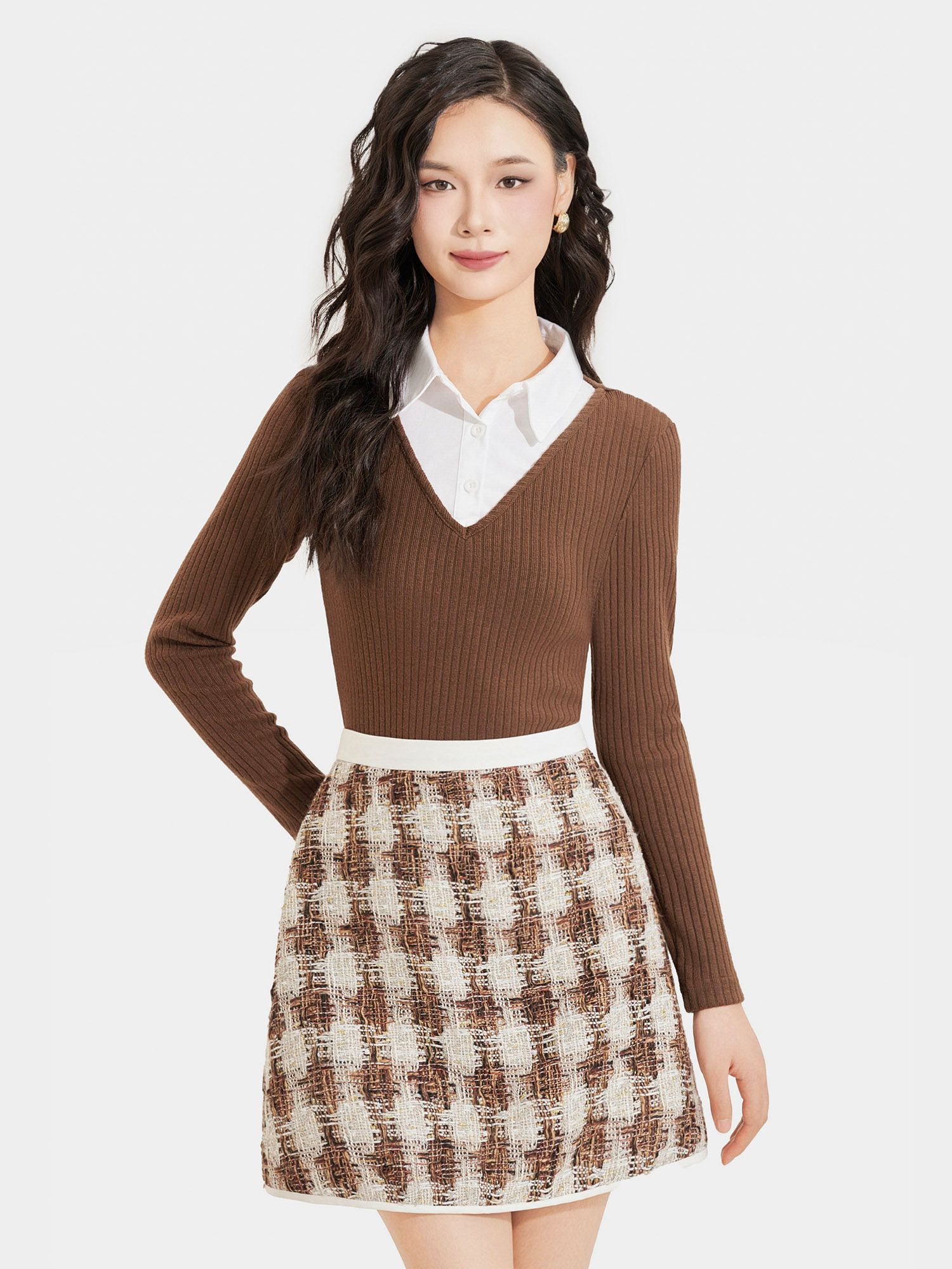  Váy mini tweed form A phối viền 