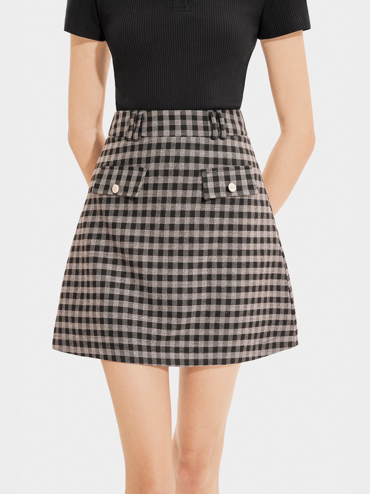  Váy mini caro form A, nắp túi đính nút 