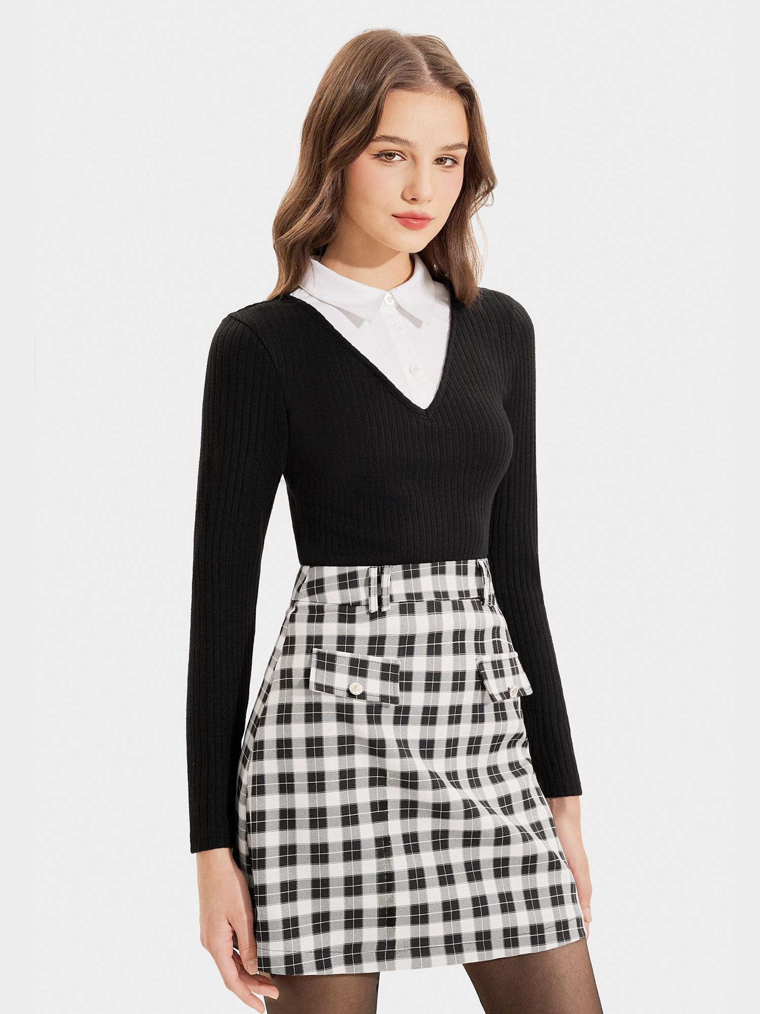  Váy mini caro form A, nắp túi đính nút 