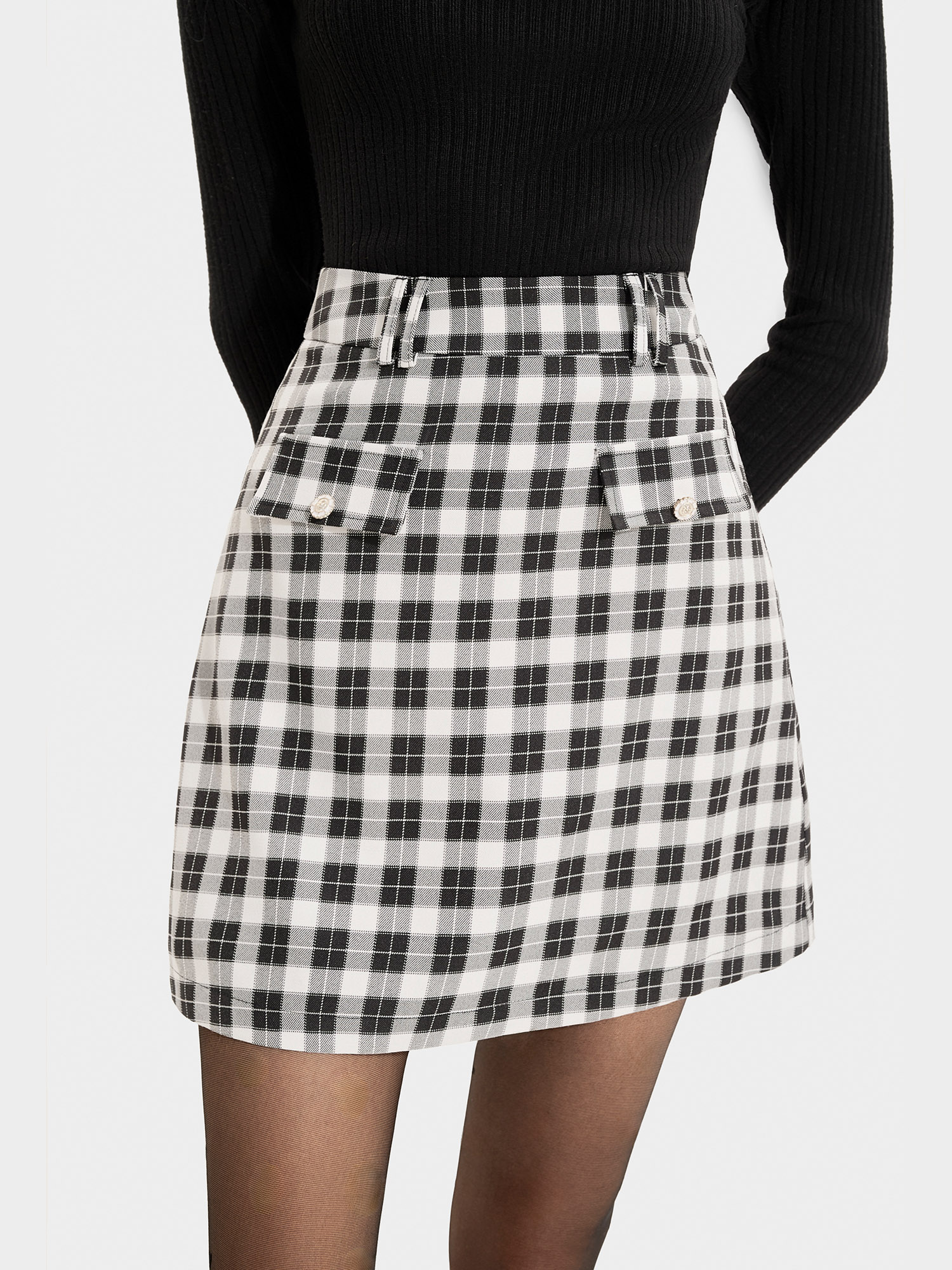 Váy mini caro form A, nắp túi đính nút