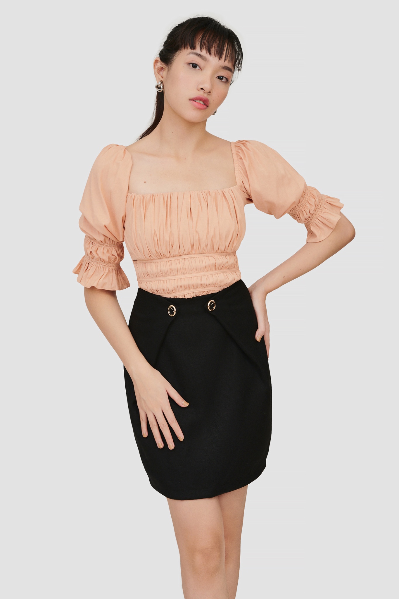 Áo kiểu crop nhún thân viền bèo