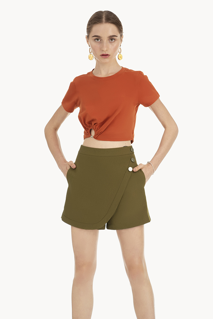 Croptop đính khoen