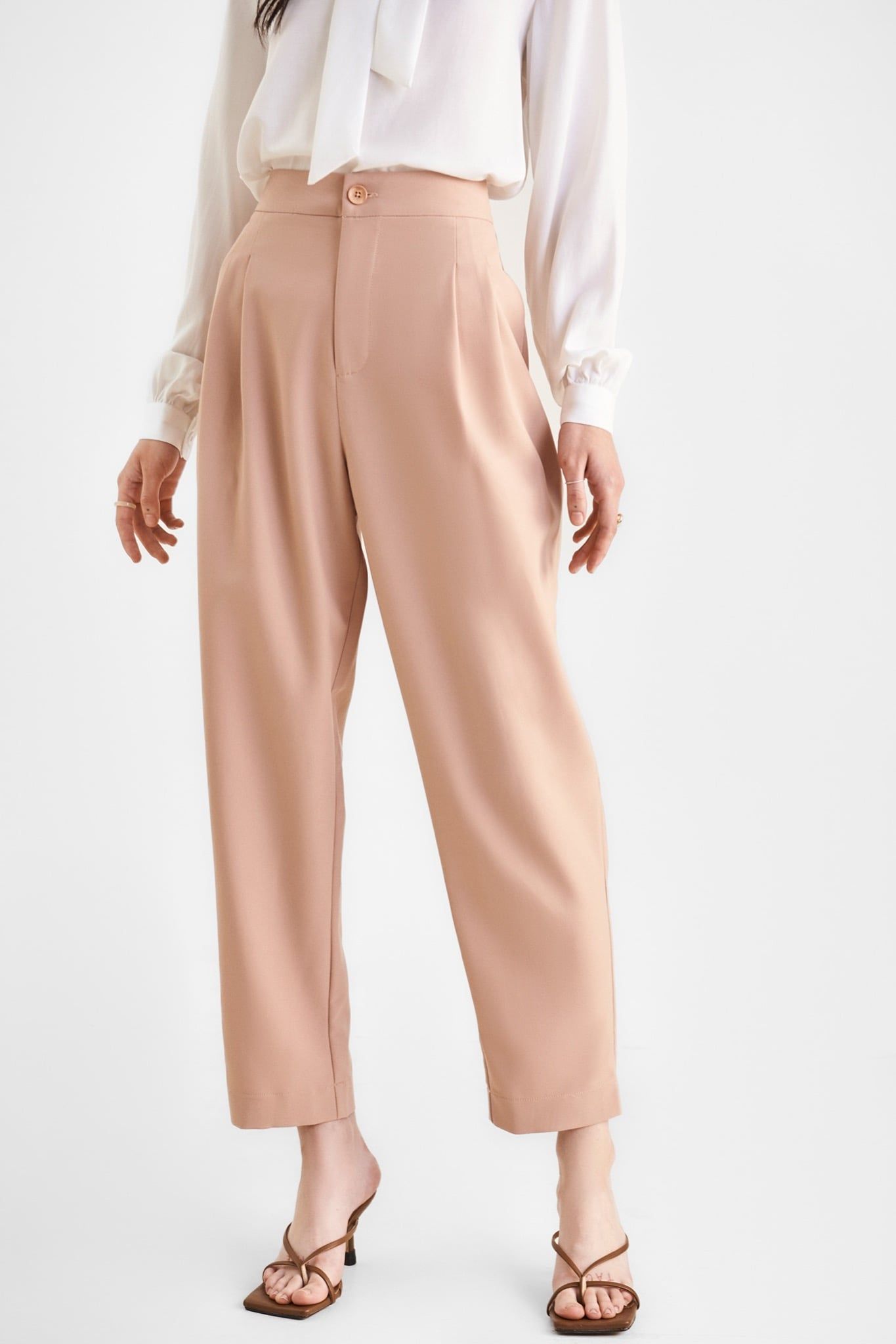  Quần form baggy xếp 4 ly 