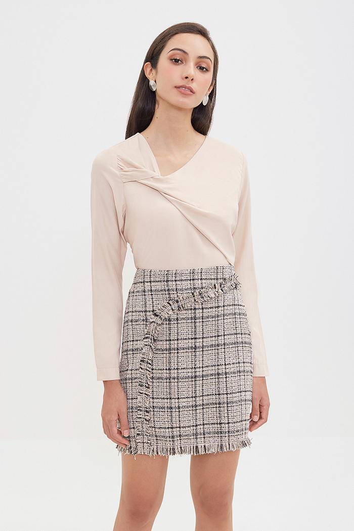 Áo cổ tròn tay dài wrap ngực