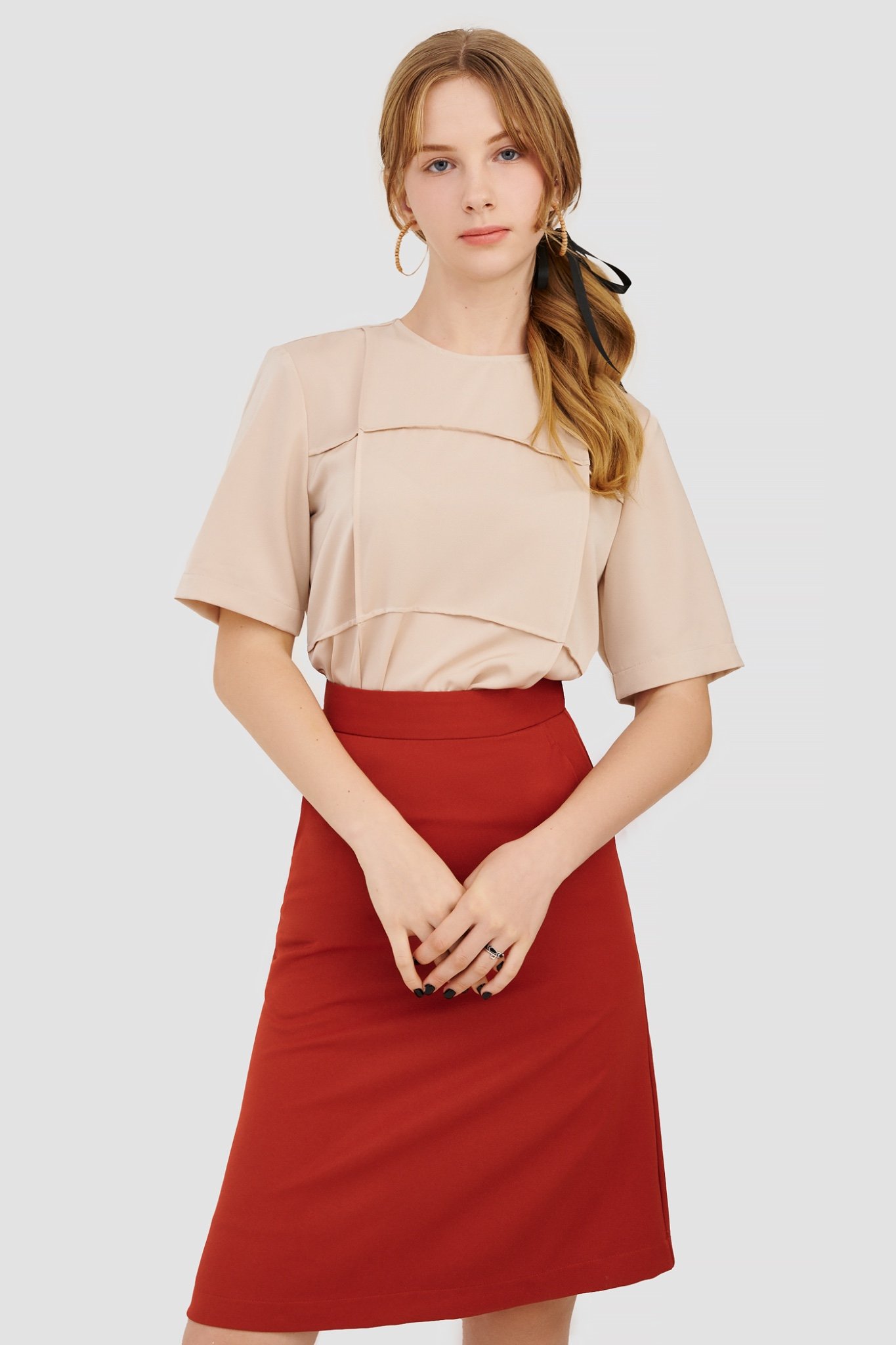Áo blouse dây kéo sắt