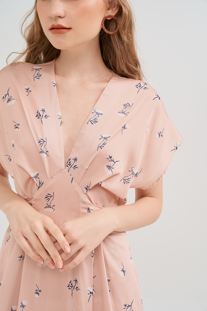 Đầm lụa midi in hoạ tiết fall19 tay liền