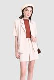  Áo blazer kiểu tay ngắn 3 nút trước 