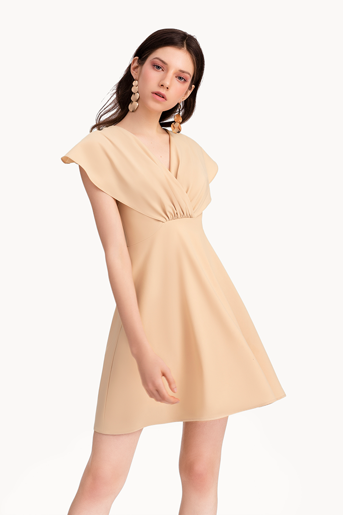 Đầm A đắp chéo ngực cổ bèo