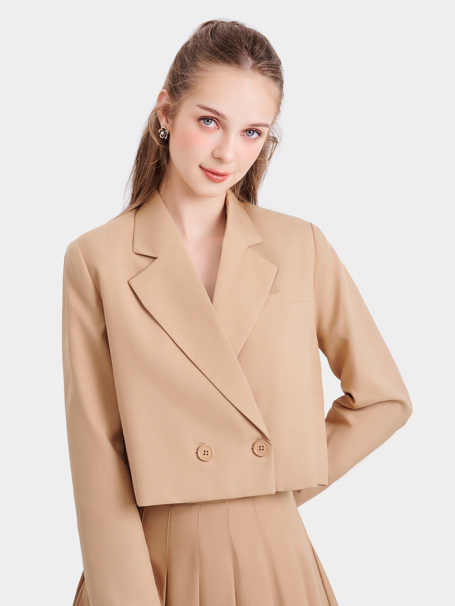 Áo cropped blazer tay dài cài nút