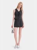  Váy skort cơ bản kẻ sọc 