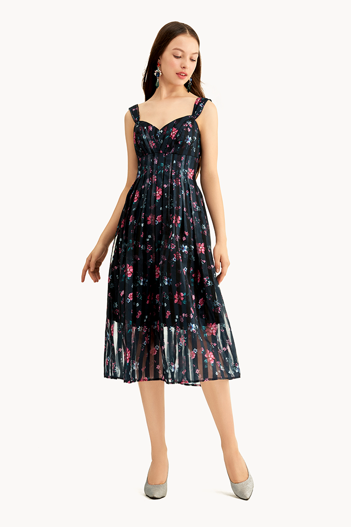 Đầm hoa văn sheer 2 dây