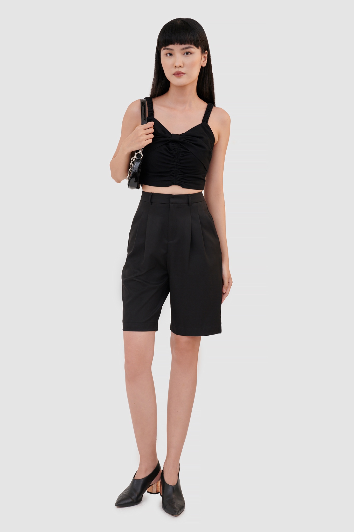Áo croptop 2 dây smocking lưng