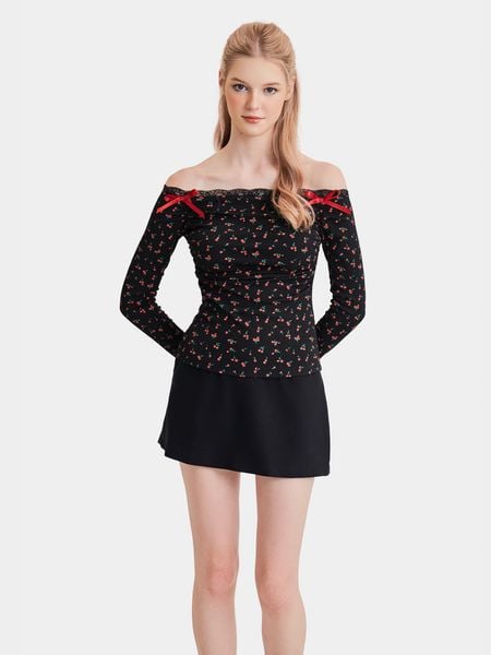  Áo thun hoa trễ vai tay dài viền ren đính nơ 