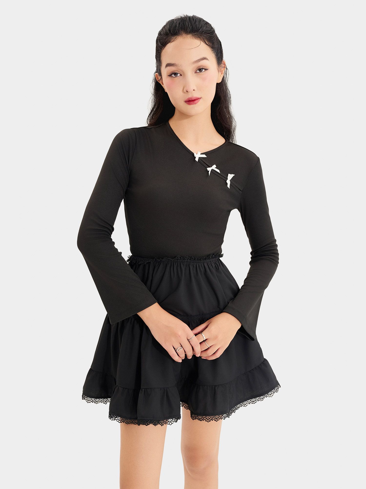  Váy mini form A phối ren 