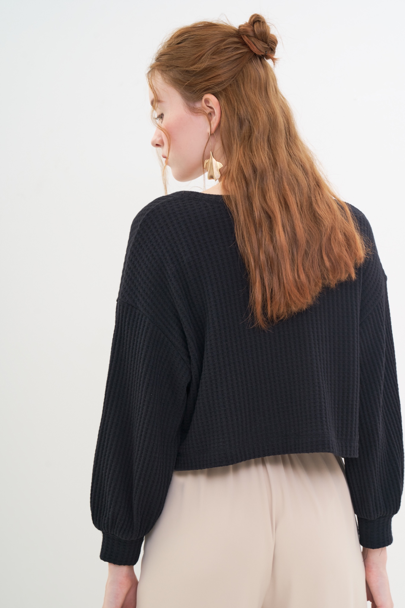 Áo cardigan crop form relax