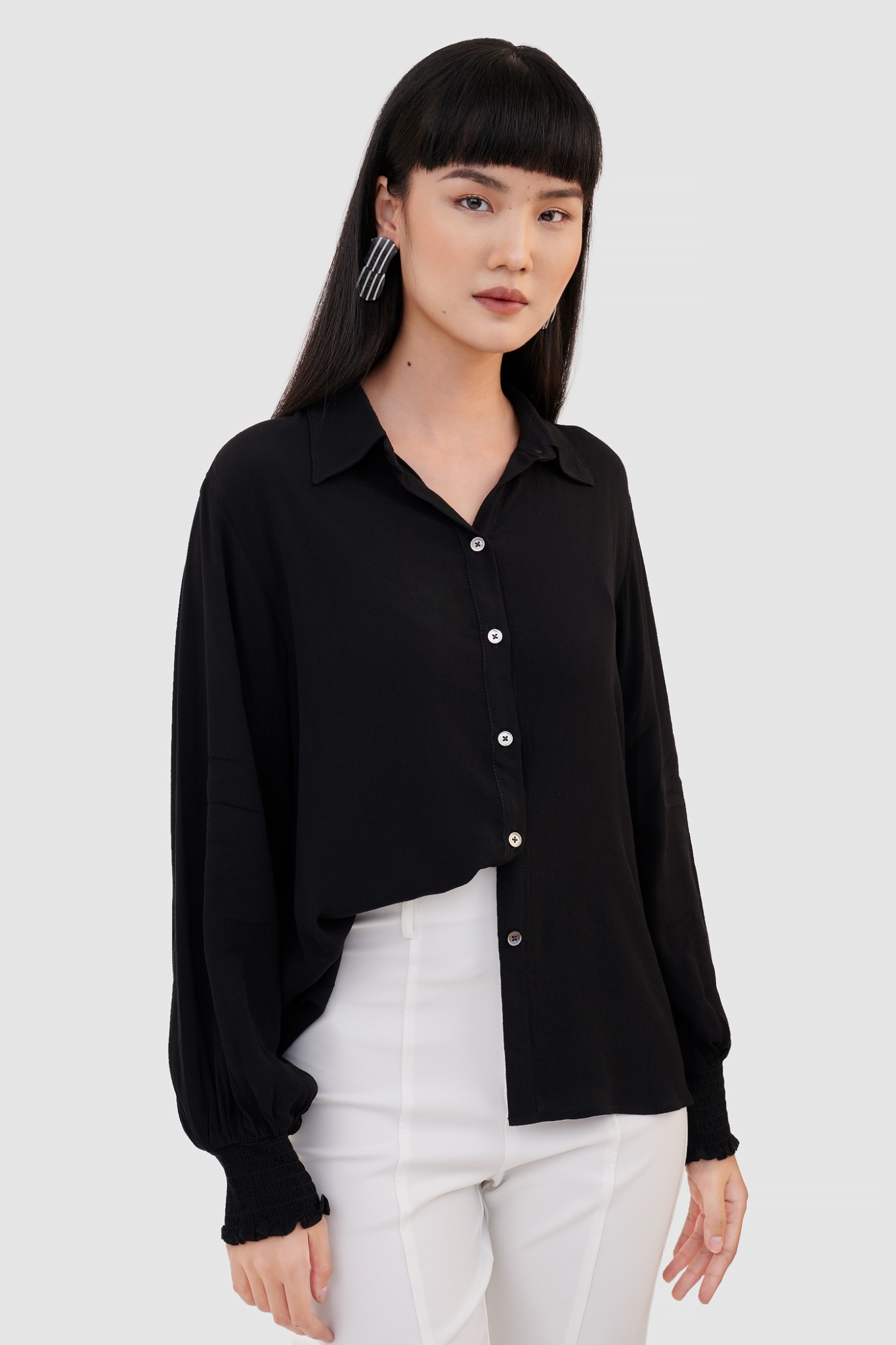 Áo sơ mi smocking cổ tay