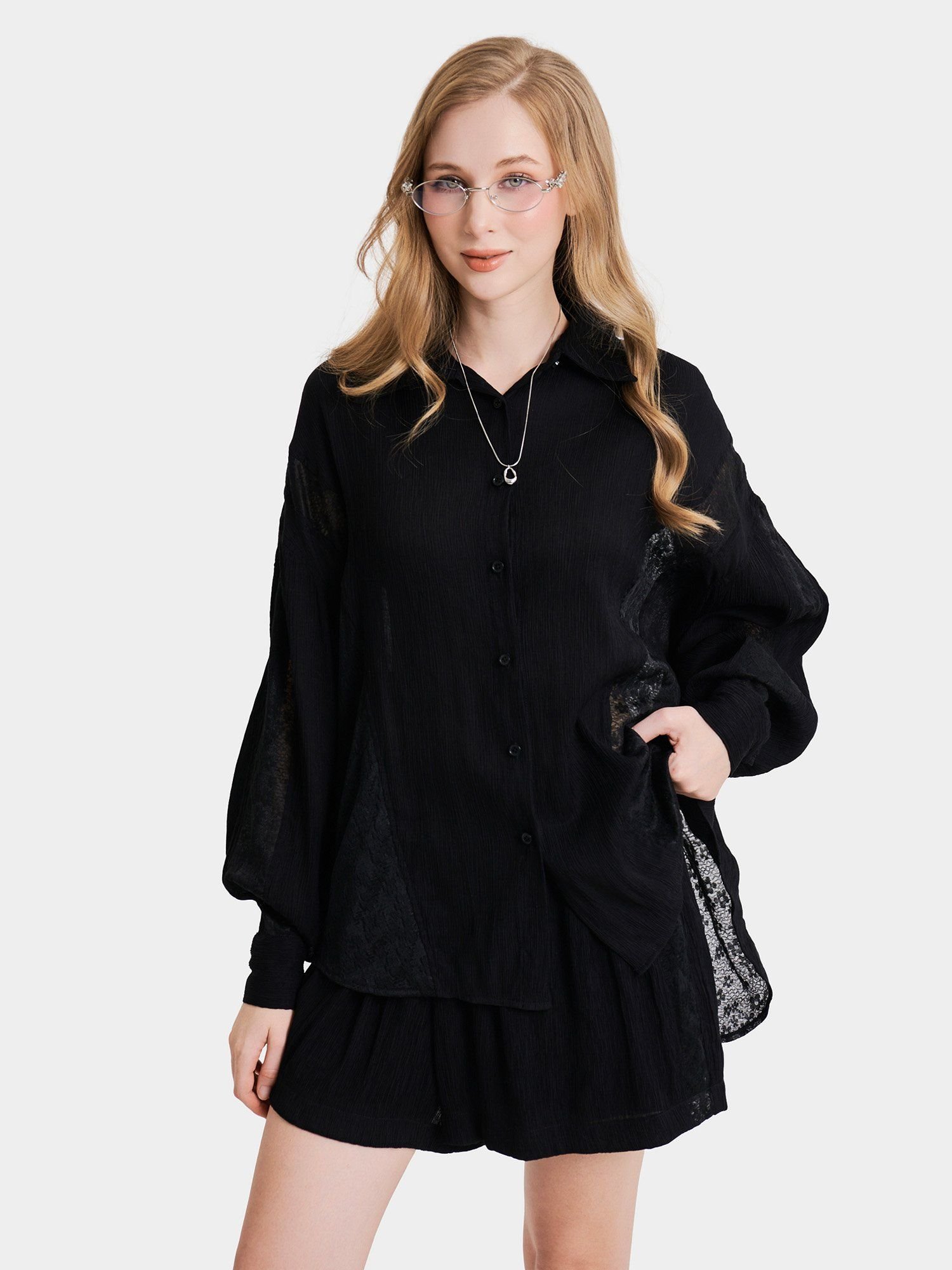  Quần short vải xô lưng thun phối ren 