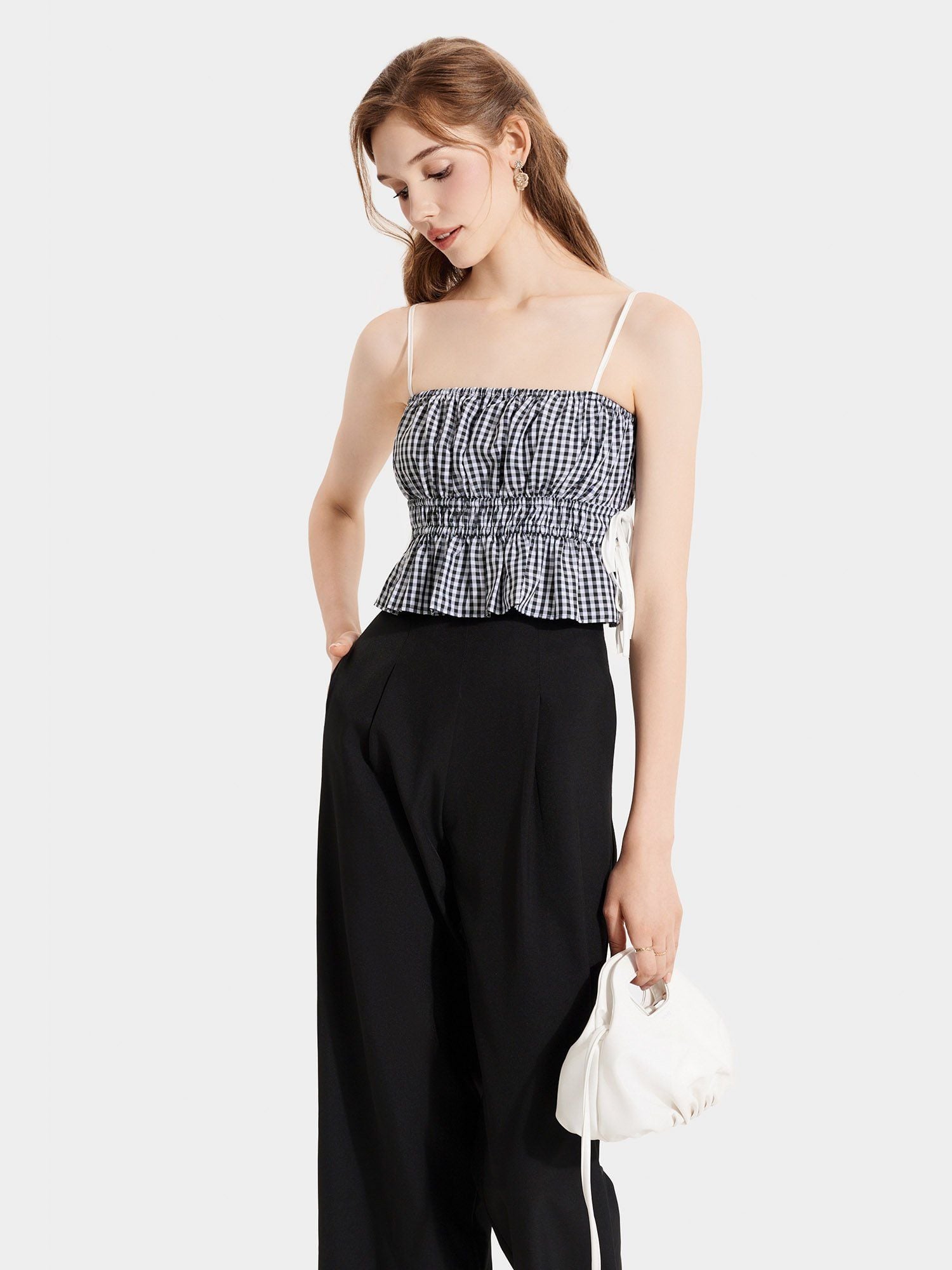  Áo 2 dây caro nhún thun thắt nơ hông 